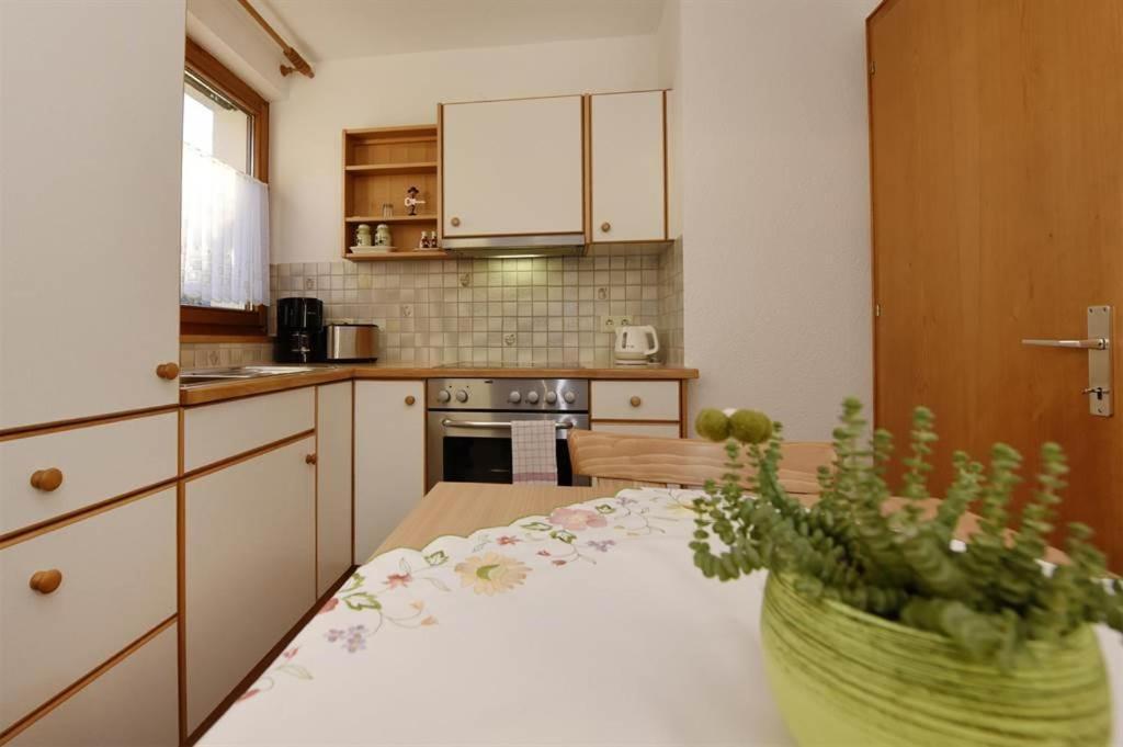 Ferienwohnung Bitschnau Ulrike Vandans Esterno foto